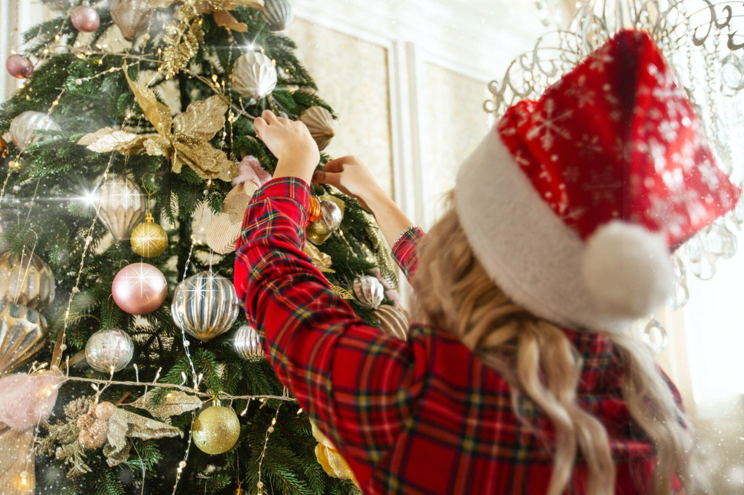 Your Ultimate Guide to Buying an Artificial Christmas Tree for an Active Lifestyle